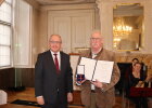Bundesverdienstkreuzverleihung an Helmut Kuypers