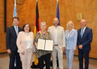 Aushändigung des Verdienstkreuzes am Bande des Verdienstordens der Bundesrepublik Deutschland am 18. Juli 2025 im Großen Sitzungssaal der Regierung von Unterfranken